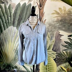 Halogen button front blouse size M